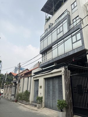 phân khúc 7-8 tỷ ( 80-90tr/m) dành cho khách đâu tư- làm tài -chinh. khu vực tân sơn nhì. bao ngon