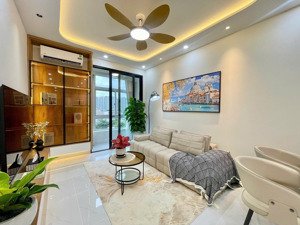 bán gấp căn hộ sky garden 1 - q7, nhà mới 100% liên hệ 