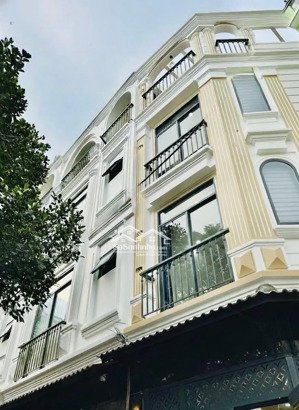 nhà 4 tầng xây mới, hẻm oto thông- dân trí cao, ngay lê quang định- nơ trang long.