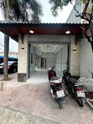 siêu phẩm lô góc 2 mặt tiền kinh doanh - kề bên cv phú lấm q.6