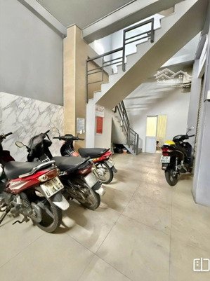 căn góc hẻm xe hơi né hương lộ 2 mã lò 3 tầng 4m x 20m hơn 7 tỷ