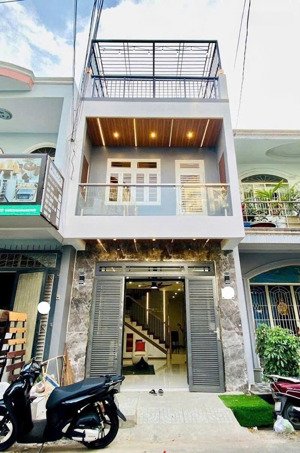 nhà 3 tầng ở ngay, hxh đường phạm văn đồng - trường thọ - thủ đức, dt 48m² (4 x 12) - giá 5.5 tỷ