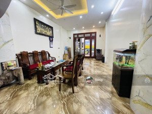 bán nhà phố ngô quyền, hà đông 67m2 x 4 tầng, mặt tiền 4.3m, 12 tỷ, ngõ thông, tặng nội thất