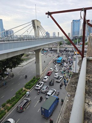 95m2 x 5tầng kiên cố - mặt phố víp cầu giấy - tuyến phố kinh doanh siêu đỉnh - cực hiếm có nhà bán