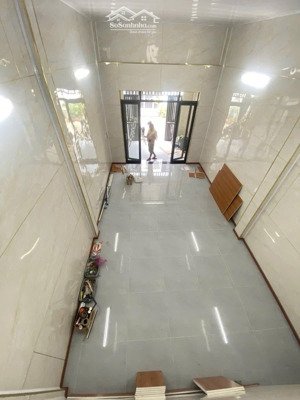 nhà đẹp bình thành diện tích rộng 80m2, hẻm xe tải thông