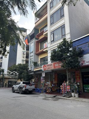 cực hiếm- phân lô man bồi gốc găng-phú lương 55m/5t, mặt tiền rộng,3 ô tô tránh, kinh doanh cực tốt