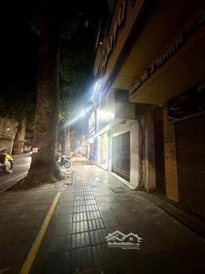 măt phố yec xanh 45m2 mt4.2m 26.5 tỷ t