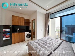 q2 chdv mới cửa sổ | ban công thoáng máy giặt riêng gần mai chí thọ