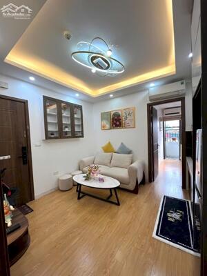 Bán căn hộ chung cư phố Chính Kinh, Thanh Xuân, nhà đẹp full nội thất, căn góc thoáng mát