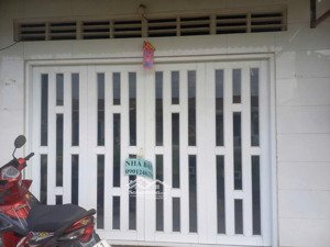 bán nhà riêng tại chợ hòa tân, 750 triệu, 80m2, 3pn, 1wc