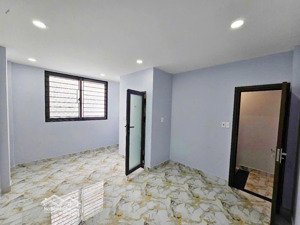 nhà mini mới xây p. 12 bình thạnh 1 trệt 1 lầu giá 2,5 tỷ. liên hệ: anh út: 