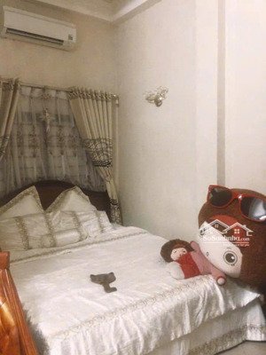 cho thuê phòng đầy đủ tiện nghi trung tâm quận 1 bao điện nước & máy lạnh