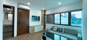 hot 2n1k tại lạc long quân, tây hồ, hà nội