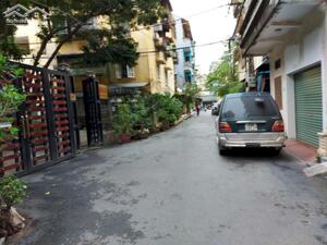 Vũ Hữu ngõ thoáng rộng rãi, ô tô đỗ cửa vào nhà, kinh doanh văn phòng, 40m2, hơn 12 tỷ