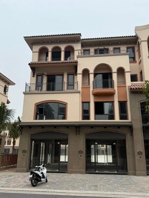 chỉ từ 13 tỷ cho căn shophouse trục đường hạnh phúc khu đô thị vinhomes vũ yên hải phòng