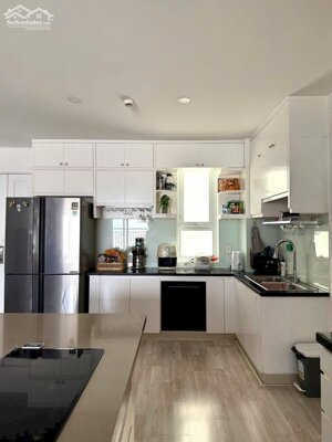 bán nhà ngõ 339 đường nguyễn thái Bình Tân Bình TPHCM