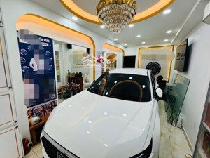 bán nhà mới, đẹp full nội thất, ngang 6m, hxh sát mặt tiền lê văn sỹ quận 3, dòng tiền ổn định.