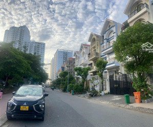 bán 48 tỷ biệt thự 150m2 có tm, view hồ, kv đ.16m kề hoàng trọng mậu kdc himlam lh: 