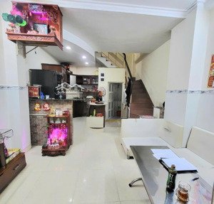 bán nhà thật giá thương lượng chủ hoàn công đủ 5 tầng, 04 pn, 03 wc gần cầu kênh tẻ