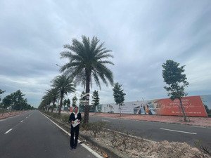 cần bán gấp lô đất mega 2 nhơn trạch 12tr/m2, hỗ trợ khách hàng nhận bản vẽ xây dựng 