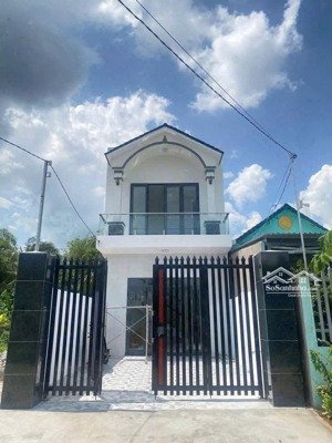 bán căn nhà 1 trệt 1 lầu mặt tiền đường châu văn bảy, phường 7, tp tân an, long an, dt: 5 x 21m