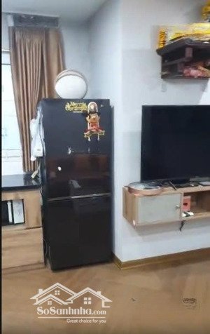 cho thuê căn hộ 2 phòng ngủ full đồ phố liễu giai. nhà đẹp hiện đại, xách vali vào ở ngay. 8tr/th