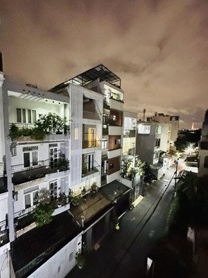 gò vấp - xe hơi 1 trục thông kênh tham lương - phường 6 - 70m2 (4 x 18) - 4 tầng lầu - giá rẻ