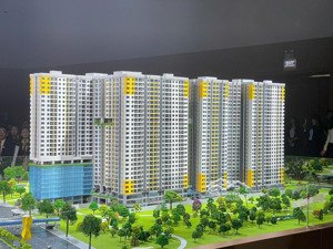 thanh toán 5% khoản 200 triệu sở căn hộ 3pn. ngưng đến 10 tháng mới thanh toán tiếp