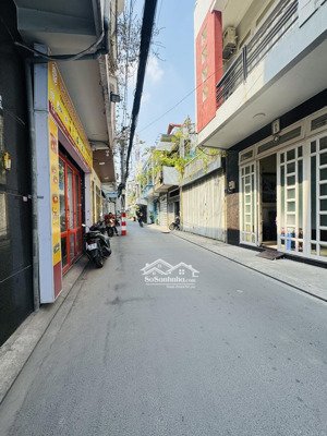 nhà mặt tiền rẻ như nhà hẻm, mt nguyễn bá tòng, ngay cmt8, 4.5x14m, chỉ 8.4 tỷ, xe hơi trong nhà