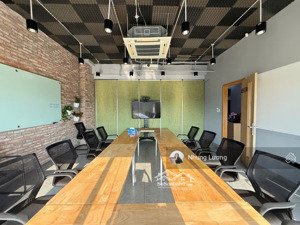 cho thuê 1 cặp 2 căn, phù hợp cho các tập đoàn, cty lớn và showroom nội thất, gần tòa sofic sala