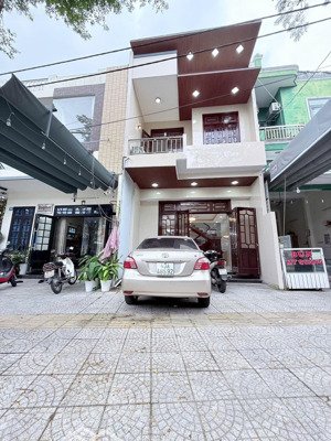 nhà 2 tầng mới mt trần xuân lê - thanh khê giá chỉ 6,95 tỷ