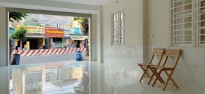 mặt tiền dt 743c ngay vincom dĩ an 210m2 thu nhập 30tr/tháng. giá 9.95 tỷ