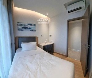 cần bán gấp căn hộ 2pn, 94m2, đã có sổ, nhà mới, chưa ở/cho thuê