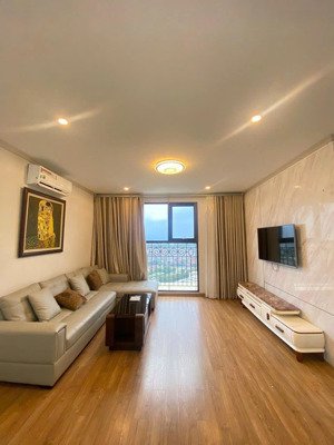 cho thuê căn hộ 2 phòng ngủ giá 15 tr/th tại artemis lê trọng tấn, vào ở ngay