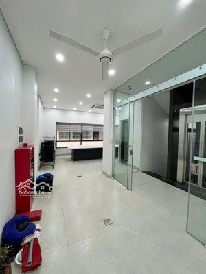 cho thuê văn phòng tại him lam vạn phúc, 90 m2/tầng, sàn thông đẹp như hình