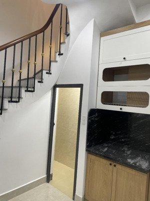 trung phụng, đống đa 5,5 tỷ 3 ngủ sổ đỏ chính chủ