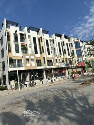 chính chủ bán lk thanh hà, mặt đường 25 m, dt: 100m2x5 tầng, vị trí cực đẹp, ngã tư, lh 