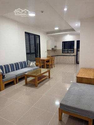 cho thuê era town, 90m2-2pn-2wc, nội thất , 9 triệu / tháng, nhà mới-sạch đẹp