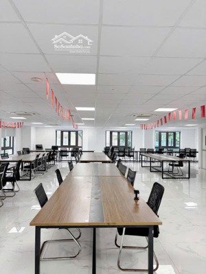chính chủ cho thuê sàn văn phòng 90m2 tại nguyễn xiển giá tốt cực đẹp ưu đãi lớn
