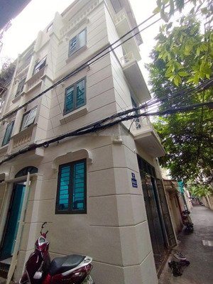 [286] chủ nhà chuyển công tác cần bán gấp căn góc vương thừa vũ. phân lô quân đội, ô tô đỗ cửa.