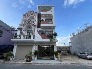 bán nhà đông hoà dĩ an. mặt tiền 1 trệt 2 lầu sân thượng khu tái định cư đông chàm đông hoà