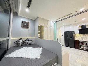 bán nhanh landmark 3 căn hộ thay mới 100%, layout thoáng rộng