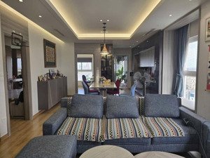 bán căn hộ tây hồ - vườn đào lạc long quân 126m - 15.8 tỷ