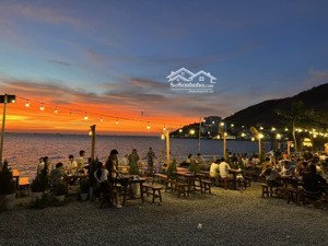 bán đất mặt tiền biển đường trần phú,phường 5,vũng tàu. ngang mặt tiền biển dài 18m.chỉ 150tr/m2.