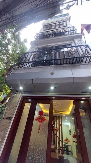 chính chủ bán nhà đẹp ngọc thuỵ lô góc hiếm mặt ngõ thông 5 tầng giá 8,35 tỷ