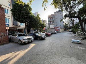 bán nhà 50m2 quỳnh đô, 4 tầng, ô tô đỗ cửa, giá 6.5 tỷ