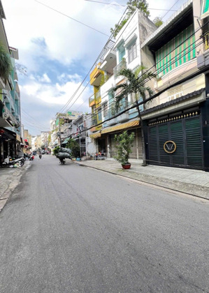 đường nội bộ 10m 95m2 (5.5x18)m trệt 4 lầu [tiện kinh doanh - cho thuê]