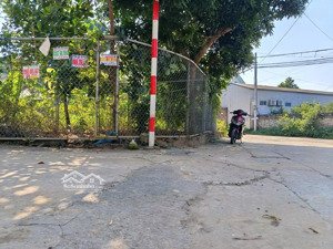 view hồ - dt 100m - sẵn sổ - đường rộng 2 ô tô tránh - sẵn sổ hồng - ngay đh quốc gia