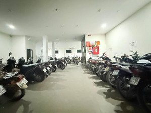 siêu phẩm dòng tiền 9 tầng thang máy - 44 phòng - full nội thất - 50m ra ôtô 