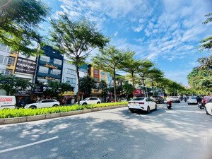 bán tòa nhà vành đai 1, 9 tầng đường la thành 80m2*6m mt vỉa hè kinh doanh đỉnh 2 thoảng nhỉnh 50t